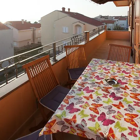 Luana Apartamento Zadar